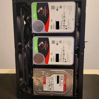 Bộ khung gắn 9 ổ cứng HDD cho case SSUPD Meshlicious (NAS/UNRAID)