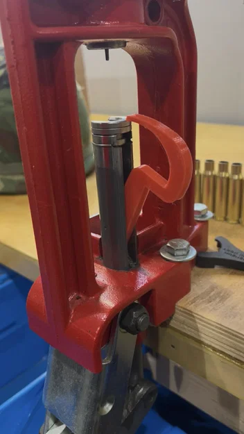 Bộ gạt và máng trượt vỏ đạn cho máy Lee Challenger Single Stage Press - Image 1