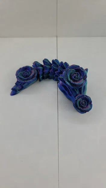 Móc khóa Rồng Xương Hoa Hồng (Rose Bone Dragon Keychain) - Image 1