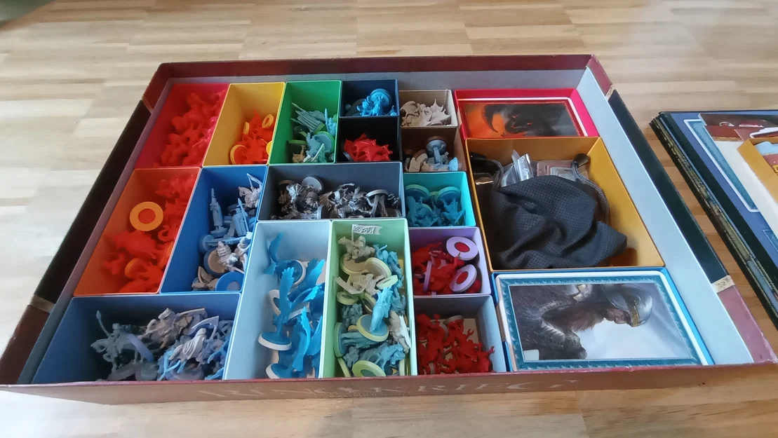 Bộ khay đựng War of the Ring 2nd edition và tất cả bản mở rộng + đế mô hình - Image 1