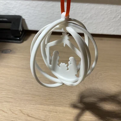 Mẫu quả cầu trang trí Giáng sinh treo cây thông in 3D đẹp mắt