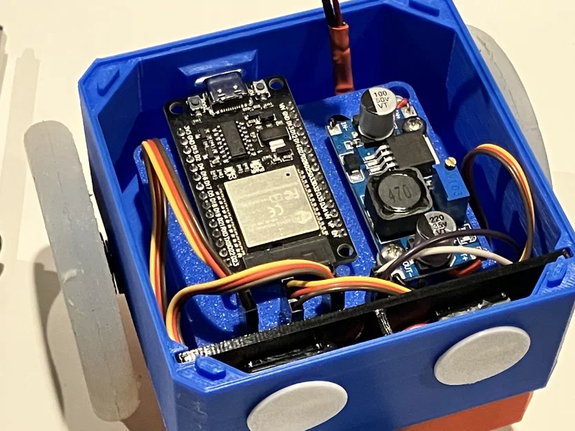 Robot Otto phiên bản cải tiến với ESP32 - Image 8