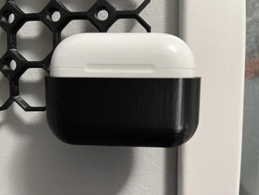 Giá treo AirPods Pro gắn tường Multiboard tiện lợi - Image 1