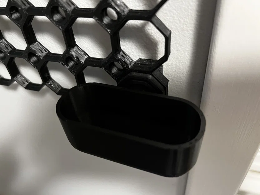 Giá treo AirPods Pro gắn tường Multiboard tiện lợi - Image 3