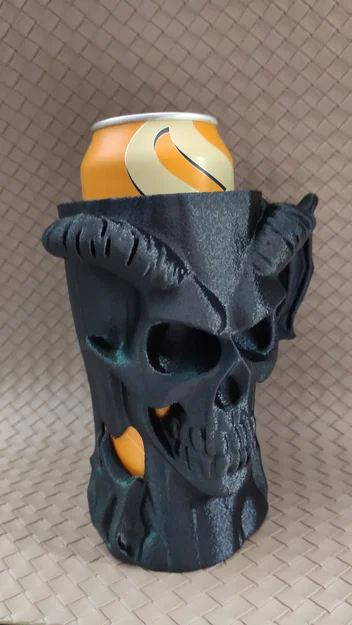 Giá đỡ lon bia 0.5L hình đầu lâu quỷ sừng dài - Cốc đựng bia độc đáo - Image 6