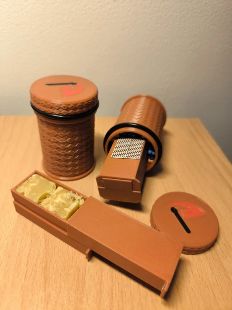 Hộp chống nước đựng diêm và đồ nhóm lửa - Image 1