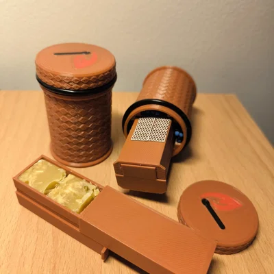 Hộp chống nước đựng diêm và đồ nhóm lửa