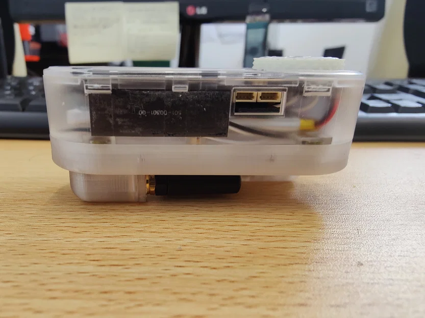 Nắp lưng Lilygo T-Embed hỗ trợ hai ăng-ten - Image 2