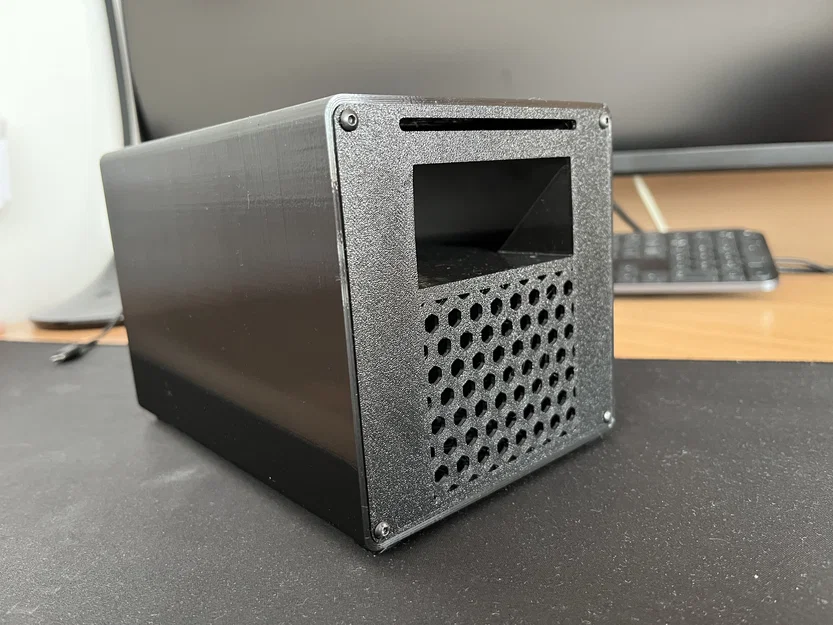 Zimaboard NAS - Case gắn ổ cứng 3.5 inch kèm quạt làm mát - Image 2