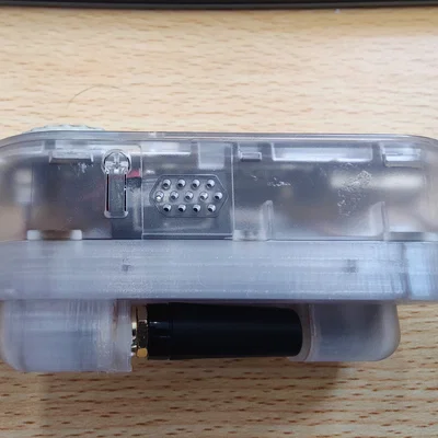 Nắp lưng Lilygo T-Embed hỗ trợ hai ăng-ten