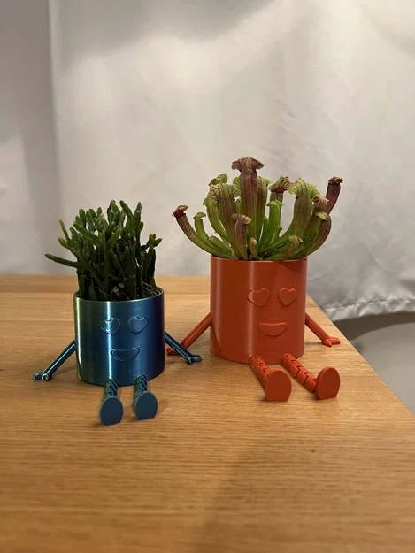 Articulated Planter Buddy - Chậu cây trái tim đáng yêu - Image 2