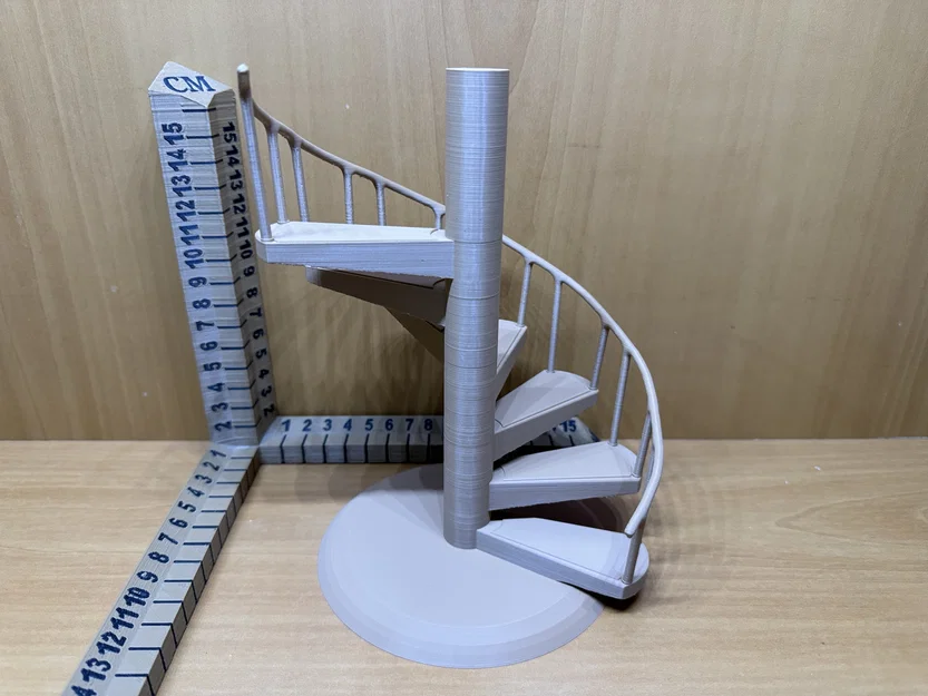 Cầu thang xoắn ốc (Spiral Staircase) - Image 2