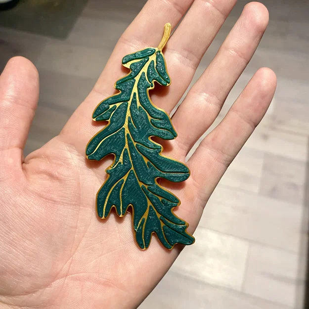 Lá sồi rụng (Fallen oak leaf) - Image 1