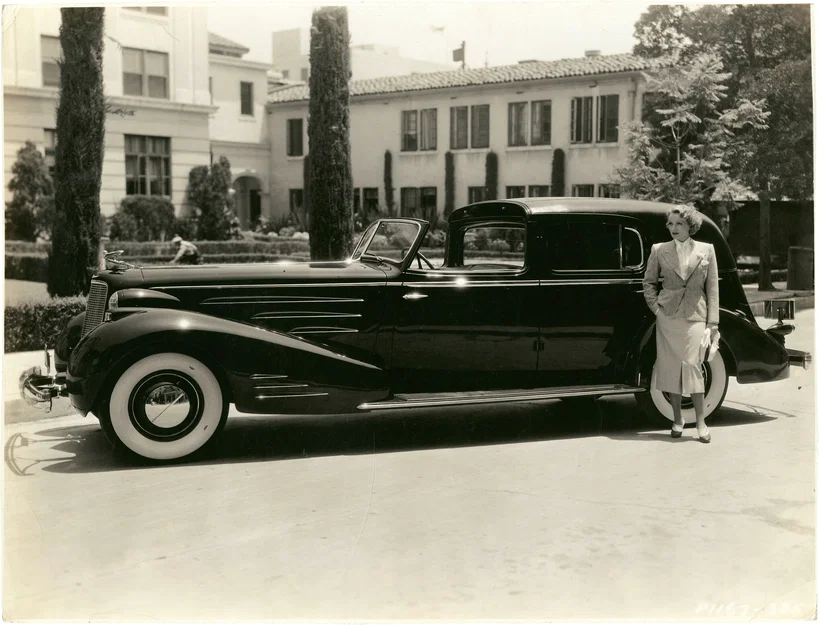 Mô hình xe cổ điển LEGO Cadillac Town Car 1933 in 3D độc đáo - Image 6