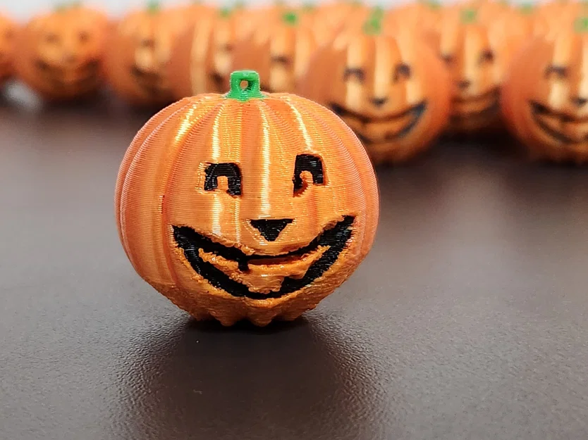 Móc khóa bí ngô Halloween xinh xắn - In 3D dễ dàng - Image 3