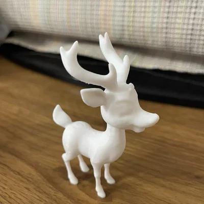 Mô hình chú hươu hoạt hình 3D - Phôi trắng sẵn sàng để vẽ tay