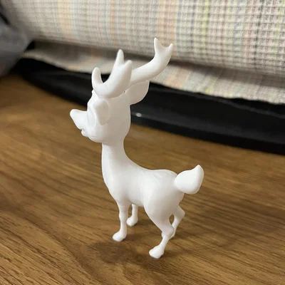 Mô hình chú hươu hoạt hình 3D - Phôi trắng sẵn sàng để vẽ tay