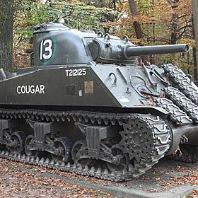 sherman-4 (M4 Sherman medium tank)