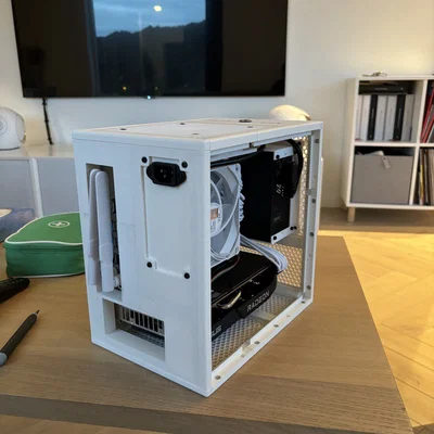 Vỏ máy tính Mini-ITX in 3D thiết kế module hiện đại