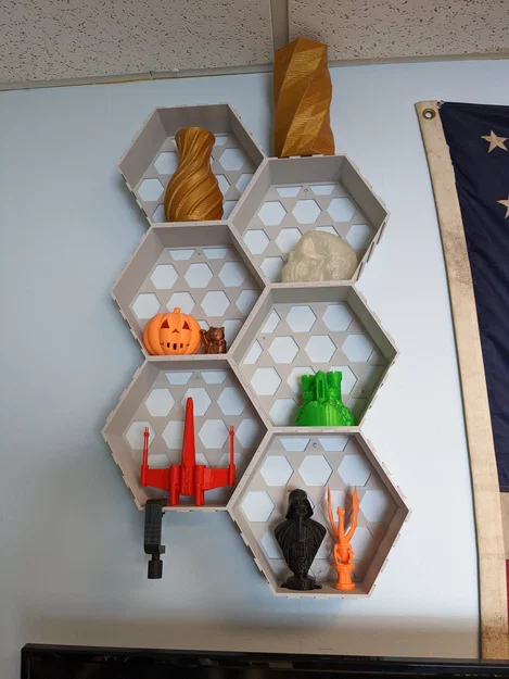 Kệ lục giác gắn tường (Hex Shelf) - Image 3