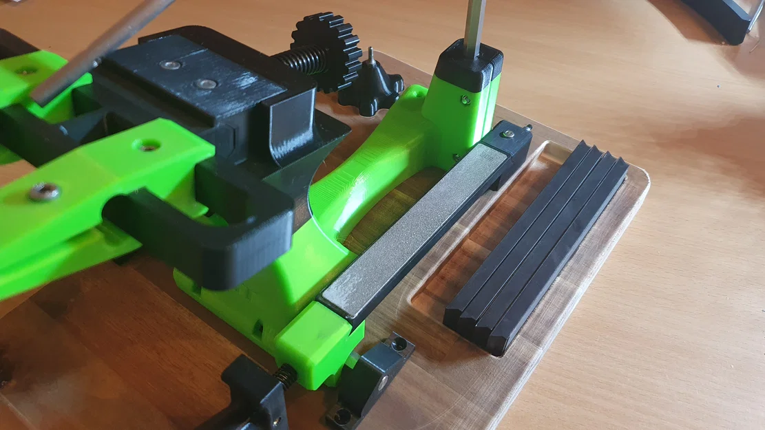 Thiết kế Dụng Cụ Mài Dao (Design Knife Sharpener) - Image 7