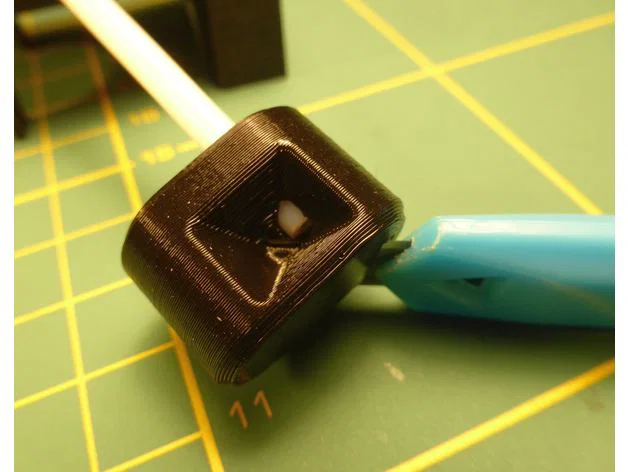 Jig vát mép & cắt ống PTFE (PTFE Tube Chamfer and Cut Jig) - Image 3