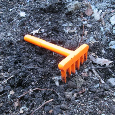 Cào tay làm vườn (Garden hand rake)
