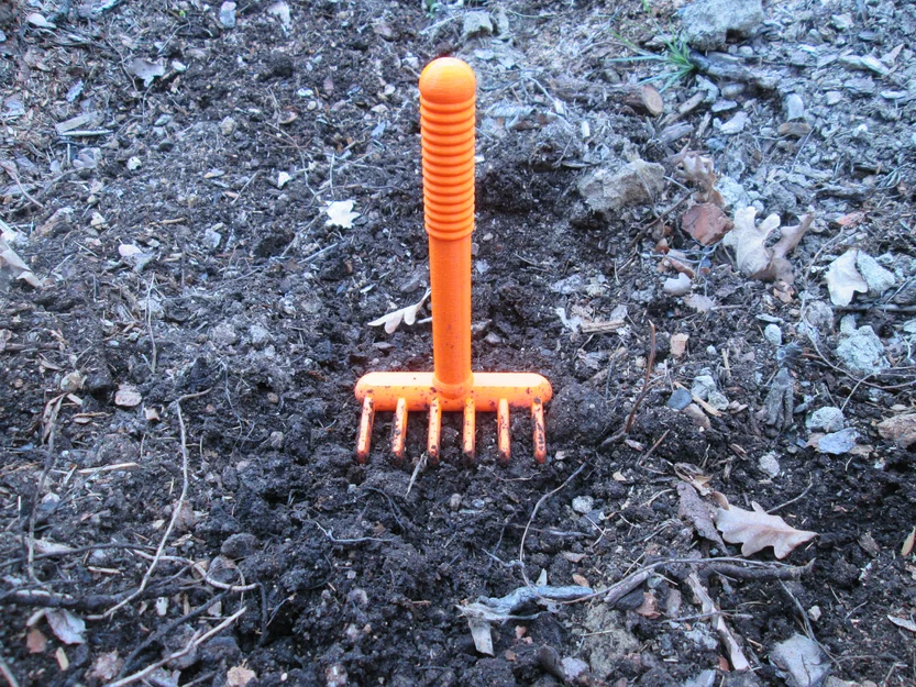 Cào tay làm vườn (Garden hand rake) - Image 6