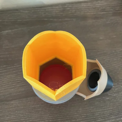 Ống Đựng Bút Có Nắp Vặn (Pencil Holder with Lid)