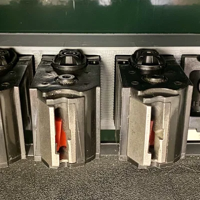 Giá treo/đỡ băng đạn Ruger 10/22 (magazine holder rack)