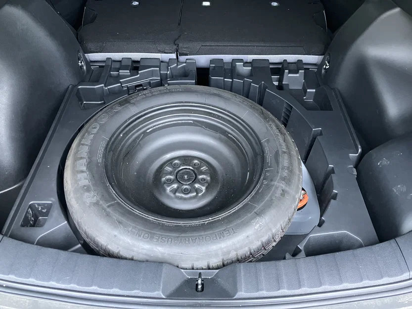 Plate gắn bánh sơ-cua cho Toyota Corolla Cross Hybrid (Spare Tire Mount Plate) - Image 6