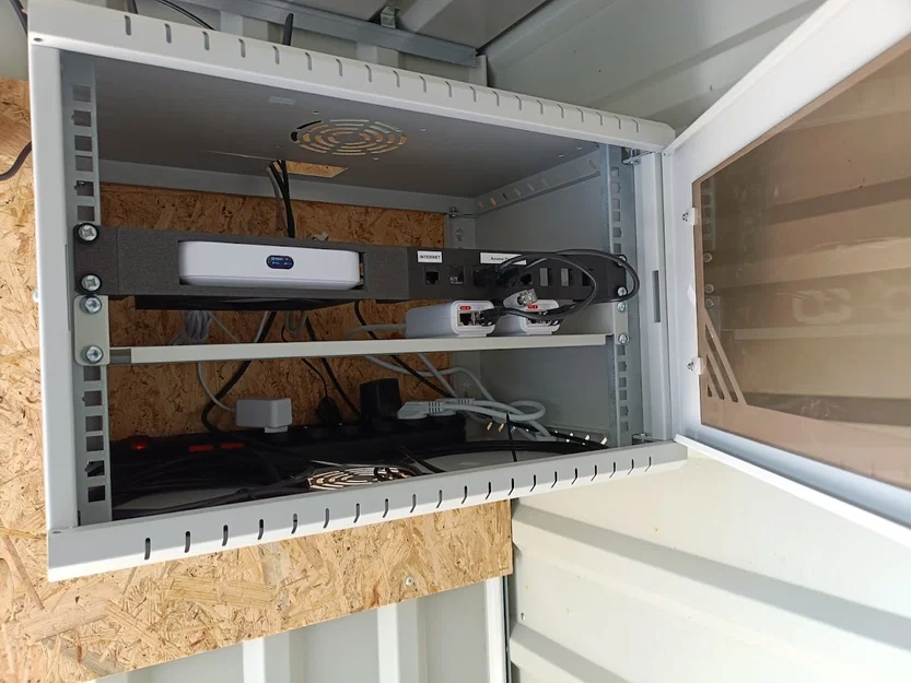 ESRack - Module - 8 Keystone (Module 8 khe Keystone) - Image 3