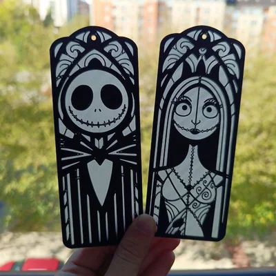 Fan Art Jack & Sally phát sáng trong bóng tối – 2D phong cách stained glass