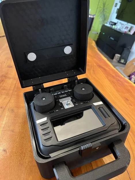 Hộp in 3D cho Radiomaster TX16S MKII (Printable Case) - Image 1