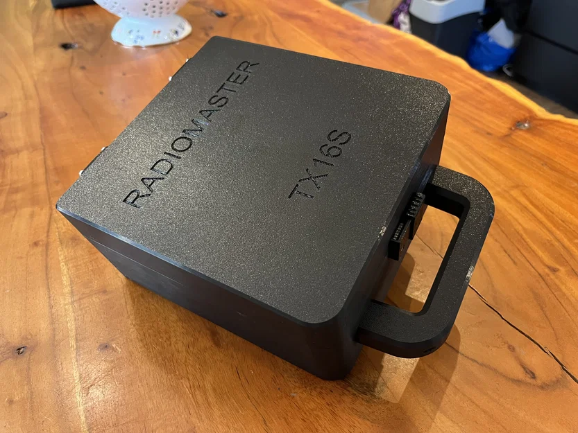 Hộp in 3D cho Radiomaster TX16S MKII (Printable Case) - Image 2