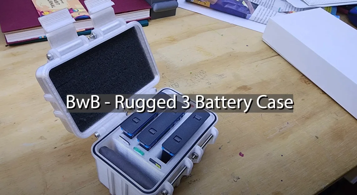 Hộp đựng pin và thẻ nhớ Insta360 X3 - In 3D bền bỉ tiện lợi - Image 1