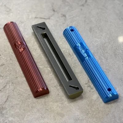 Vỏ Mezuzah (Mezuzah Case)