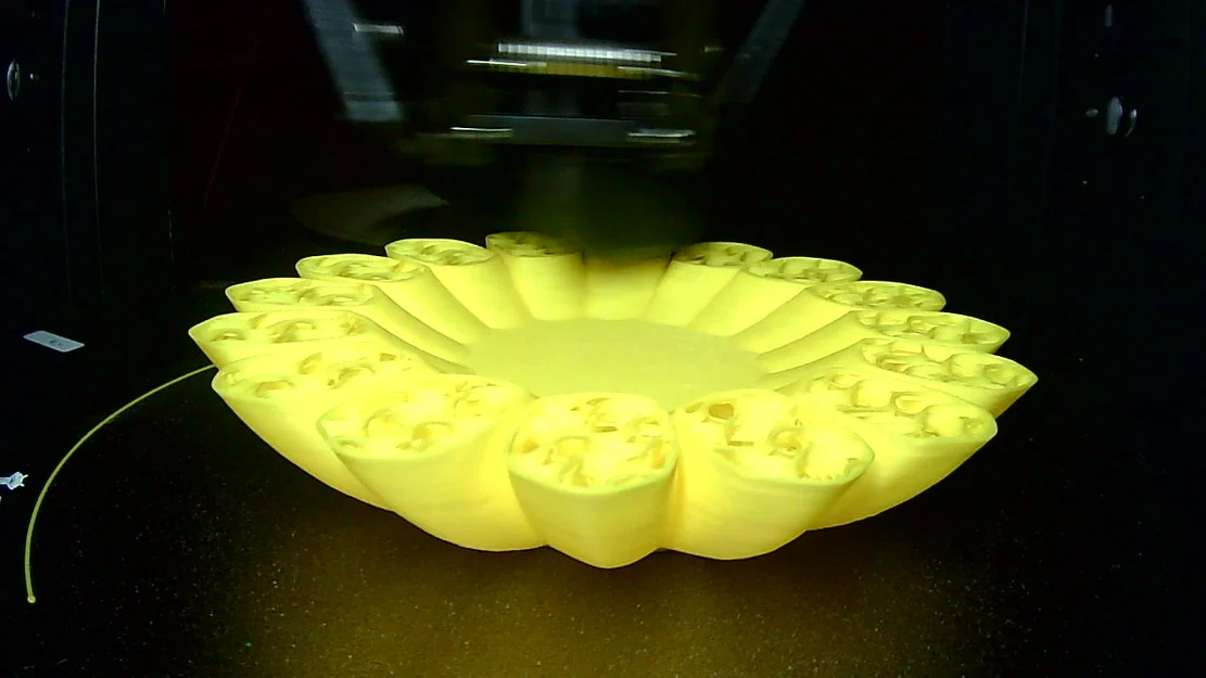 Khay đựng trái cây hình quả chuối (Banana Bowl) độc đáo cho nhà bếp - Image 3