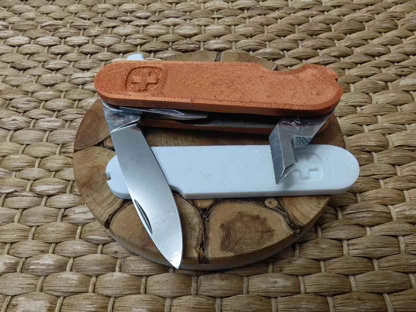 Bộ ốp cán dao Wenger 85mm (Scales V2) thay thế cho dao đa năng - Image 2