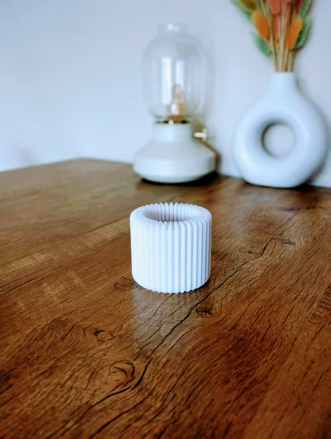 Nến/Đế Tealight Hiện Đại Vân Gân (Modern Ribbed Design Tealight Holder) - Image 2