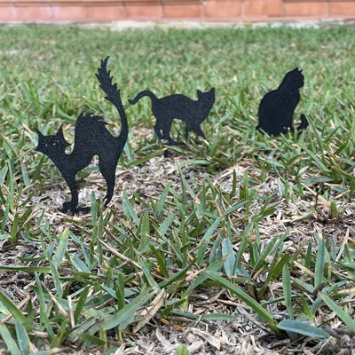 Bộ Tượng Mèo Trang Trí Sân Vườn Halloween (Halloween Garden Cat Statues)