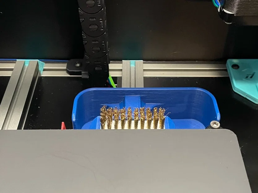 Bucket xả purge & bàn chải chà nozzle Micron Decontaminator - Image 1
