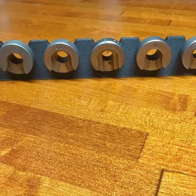 Giá treo Shellholder nạp đạn: Giải pháp sắp xếp bàn làm việc gọn gàng