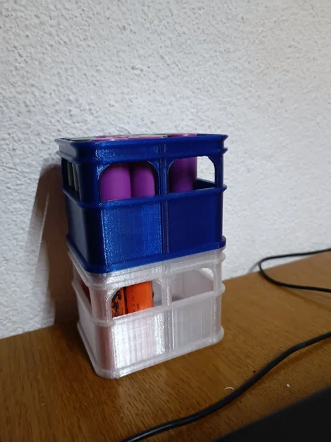 Hộp Đựng Pin 21700 Kiểu Két Bia Xếp Chồng Tiện Lợi - Image 2