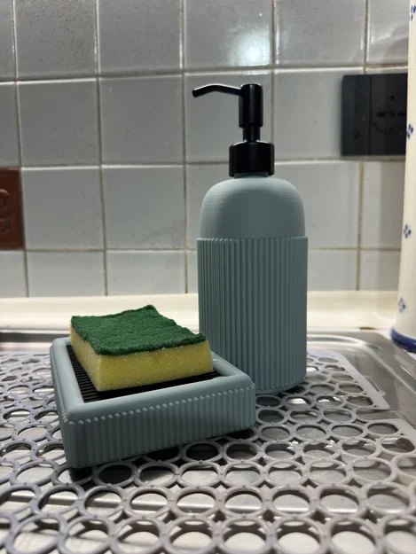 Bình Nhấn Xà Phòng Nước & Khay Để Miếng Bọt Biển (Liquid Soap Dispenser and Sponge Holder) - Image 2