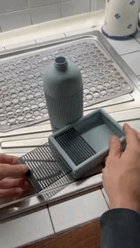 Bình Nhấn Xà Phòng Nước & Khay Để Miếng Bọt Biển (Liquid Soap Dispenser and Sponge Holder) - Thumbnail 4