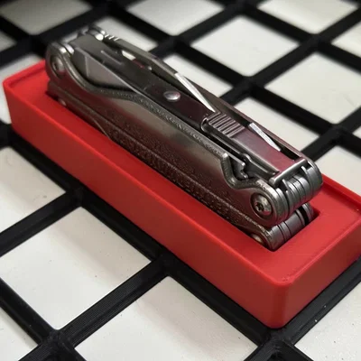 Khay Gridfinity tùy chỉnh cho kìm đa năng Leatherman Charge+ TTi