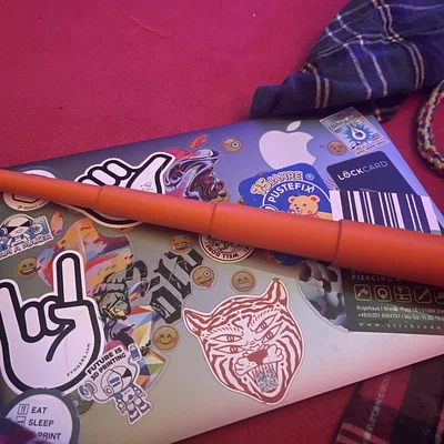 Gậy gãi lưng telescopic Print & Place dạng modular – Modular Print and Place Telescopic Back Scratche