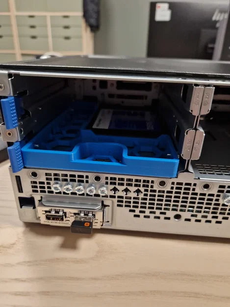 Khay chuyển đổi ổ cứng SSD 2.5 inch sang HDD 3.5 inch in 3D - Image 4