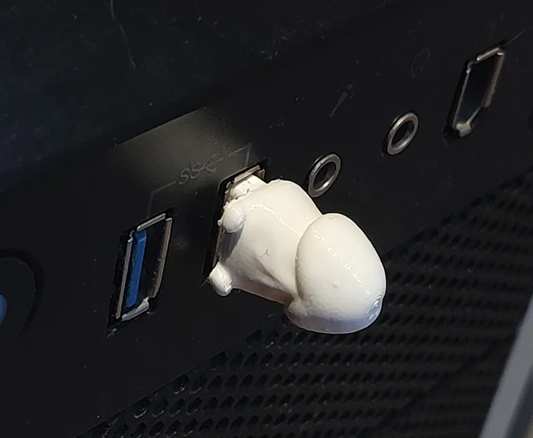 Nắp đậy bảo vệ cổng USB hình nhân vật hoạt hình vui nhộn (3D model) - Image 1